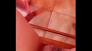 Super relax a rallentatore sulla pussy incinta