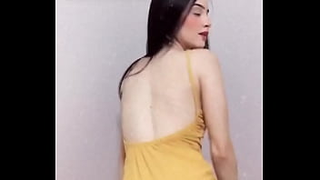 Eu toda gostosinha dançando