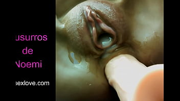 El amigo de su marido la pone a cien