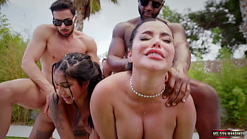 10 man gangbang for yasmina khan and sara retali