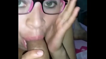 Garganta profunda y rico semen