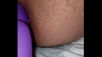 Bibrandome el culo un rato