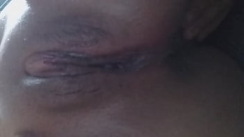 Me masturbo mientras el no esta