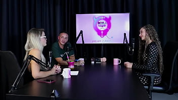 Sempre foi a ovelha negra da família gostou de namorar um homem mais velhos teve fetiches estranhos e a cena que gostou jujube delícia sheer red