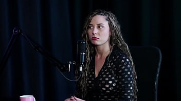 Sempre foi a ovelha negra da família gostou de namorar um homem mais velhos teve fetiches estranhos e a cena que gostou jujube delícia sheer red