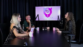 Sempre foi a ovelha negra da família gostou de namorar um homem mais velhos teve fetiches estranhos e a cena que gostou jujube delícia sheer red