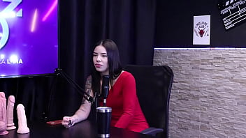Tem Gente Que Tem Relacionamento Aberto E Dar Muito Mais Certo E Diz Gostar De Bolas E O Tamanho Preferido Do Pau Dieni Gaúcha Sheer Red thumbnail