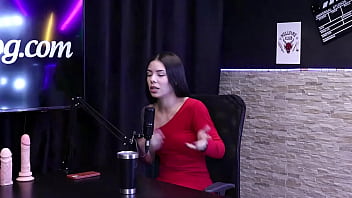 Tem gente que tem relacionamento aberto e dar muito mais certo e diz gostar de bolas e o tamanho preferido do pau dieni gaúcha sheer red