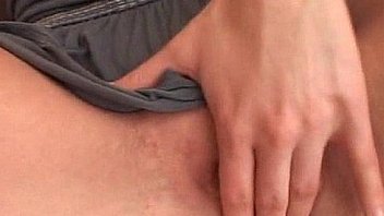 Teen's squirt hard orgasm 5