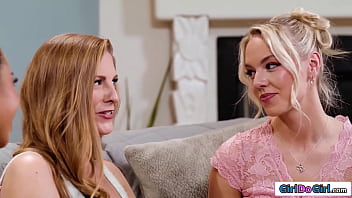 Busty Stepmom Annie King Has Some Forbidden Sexy Thoughts About Her Stepdaughters Ebony Ameena Green And Kelsey Kanethe Stepsisters Facesit The Milf thumbnail