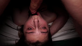 Skinny funky town gave herself to be fucked and cum in her mouth
