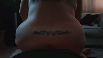 Amatuer wife rideing