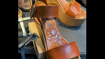 Cum on insole for sandal care