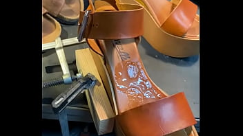 Cum On Insole For Sandal Care thumbnail