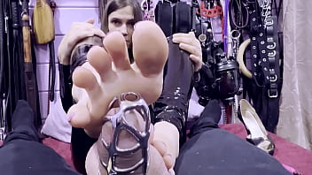 Locked cuckold pov footjob