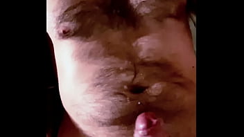 J'éjacule Abondemment Sur Mon Corps thumbnail