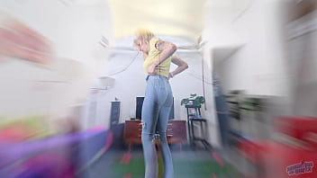 Incredible round ass on skinny legs huge thigh gap puffy cameltoe best jeans