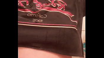 Fetish estranho por braço molhado parte 1