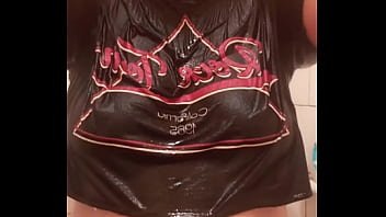 Fetish estranho por braço molhado parte 1