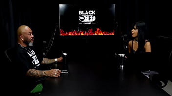 Fez atendimentos de bdsm gosta de ser submissa contou como começou e gravar filmes valia mais a pena por questões de juh jackson watch sheer red