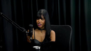 Fez atendimentos de bdsm gosta de ser submissa contou como começou e gravar filmes valia mais a pena por questões de juh jackson watch sheer red