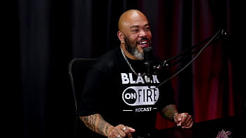 Safada fica de 4 pra demonstrar após falar que gosta de ver a dor do outro como domme e que já gozou na prática rainbow witch & madame agatha watch sheer red