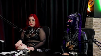 Safada fica de 4 pra demonstrar após falar que gosta de ver a dor do outro como domme e que já gozou na prática rainbow witch & madame agatha watch sheer red