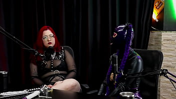 Safada fica de 4 pra demonstrar após falar que gosta de ver a dor do outro como domme e que já gozou na prática rainbow witch & madame agatha watch sheer red