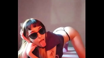 Bonneyuwu 5 31 metiendome canicas preservativo