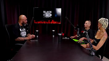 Começou através de um convite fez as gravações de sexo a mulher gozou antes da hora e quando espirrou no produtor natt paradise & raposão watch sheer red