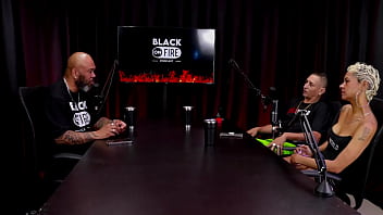 Começou através de um convite fez as gravações de sexo a mulher gozou antes da hora e quando espirrou no produtor natt paradise & raposão watch sheer red