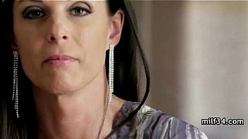 Milf got horny and had her way with his cock