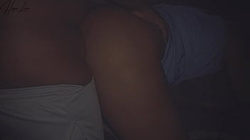 I fucked my stepsister because she has a big ass