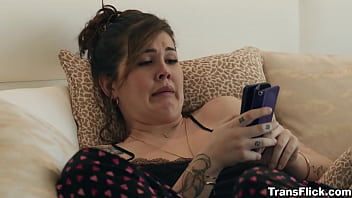 Tranny Gets Anal Fucked By Her Old Fuck Buddy Jayden Marcos After A Breakup thumbnail