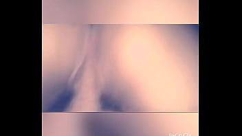 Mi chica moviendo su culo