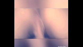 Mi chica moviendo su culo