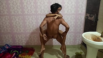 Shy indian girl’s first night turns wild