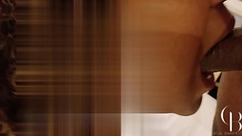 Casalbarihot esposinha liberada dando para o fixo no pelo teaser