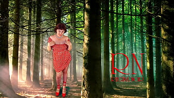 Pin up lady posing in the forest she shows her tits and pussy mesh tights regina noir