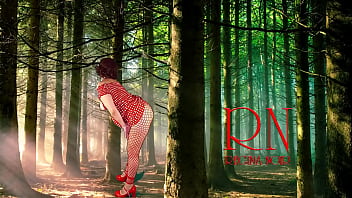 Pin up lady posing in the forest she shows her tits and pussy mesh tights regina noir