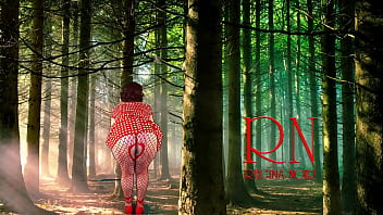 Pin Up Lady Posing In The Forest She Shows Her Tits And Pussy Mesh Tights Regina Noir thumbnail