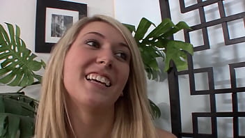 Lilly banks and her sapphic friend have their pussies licked