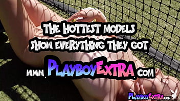 Glamorous all natural blonde babe loves nude fitness outdoor