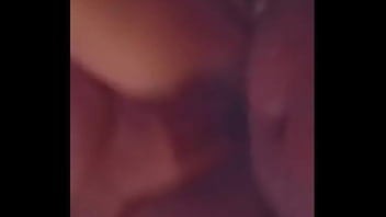 L gets load on her stomach