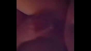 L gets load on her stomach