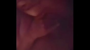 L gets load on her stomach