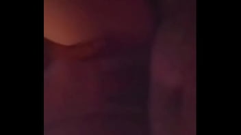 L gets load on her stomach