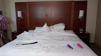 Foxey mermaid vs kitkat love fest