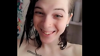 I need help washing parts i can't reach could you help me please