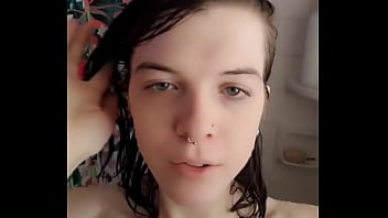 I need help washing parts i can't reach could you help me please